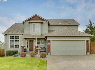 19583 Saddlehorn Ct, Oregon City, OR 97045