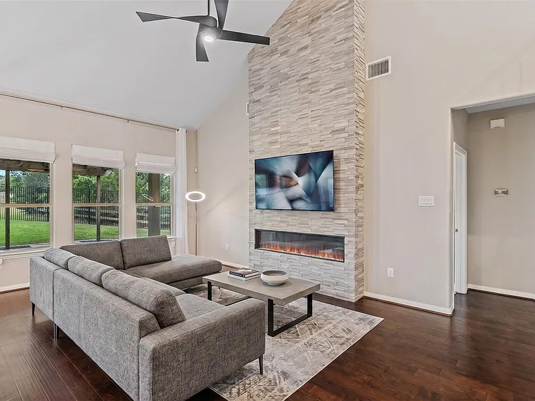 400 Pinnacle View Dr — Photo 4