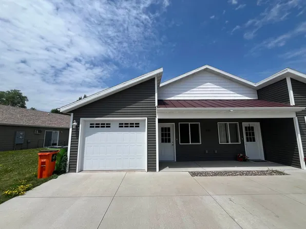 5282 Christopher Drive, 5282 Christopher Dr #B, Eau Claire, WI 54703