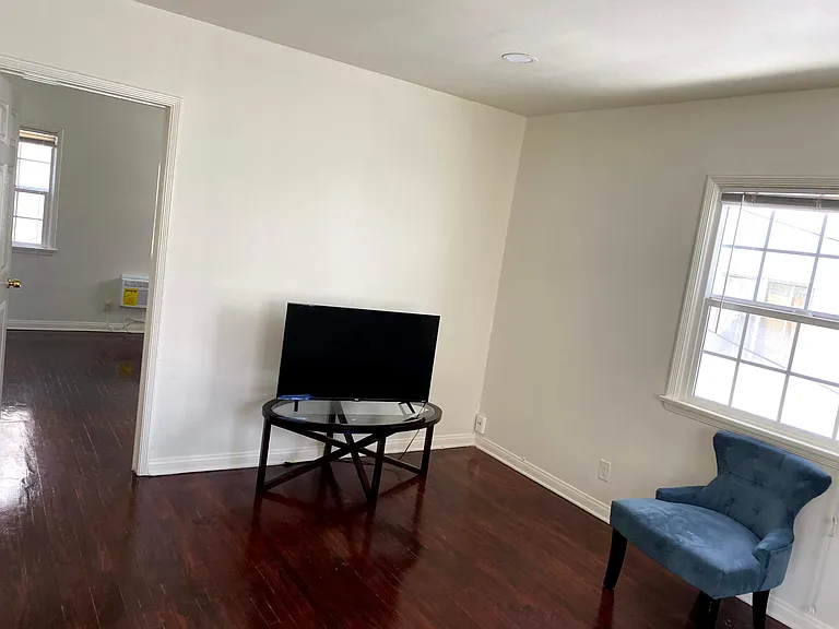 7711 Romaine St #7711 — Photo 21