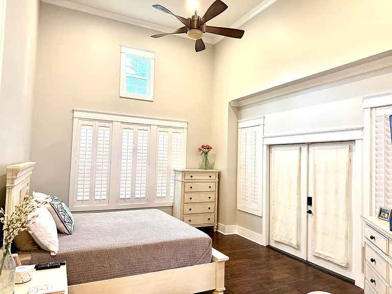 5711 Spring Creek Dr — Photo 14