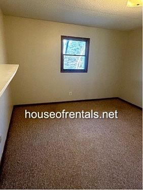 4th image of 1620 Shady Dr #3