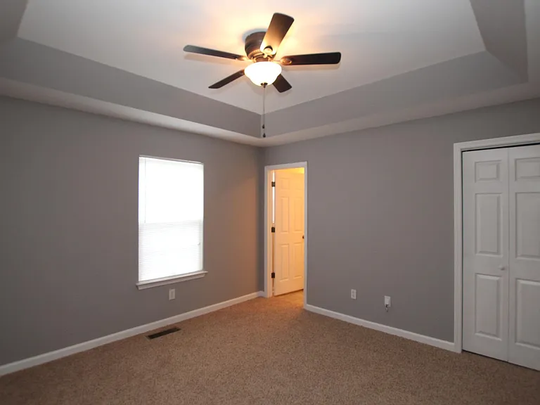 100 Rothwood Ct — Photo 19