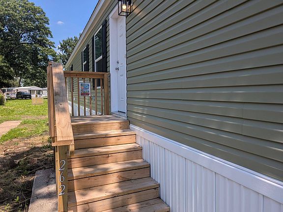 3rd image of 4001 Sandhill Rd Lot 262
