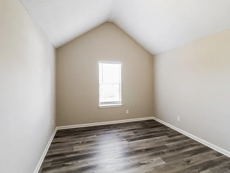 4341 Ward Bluff Ct — Photo 14