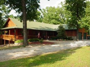 76 Beaverview Dr, Eureka Springs, AR 72631