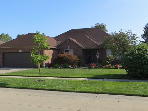 2nd image of 36688 Crimson Ln