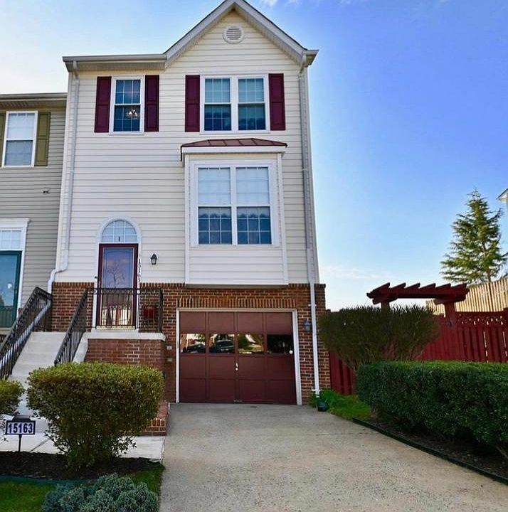 1st image of 15163 Brazil Cir