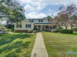7301 Crosscut Rd, Holland, OH 43528