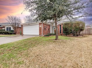 5817 Clarion Trl, Arlington, TX 76017