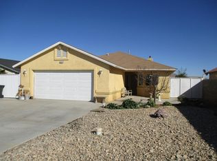 12727 Central Rd, Apple Valley, CA 92308
