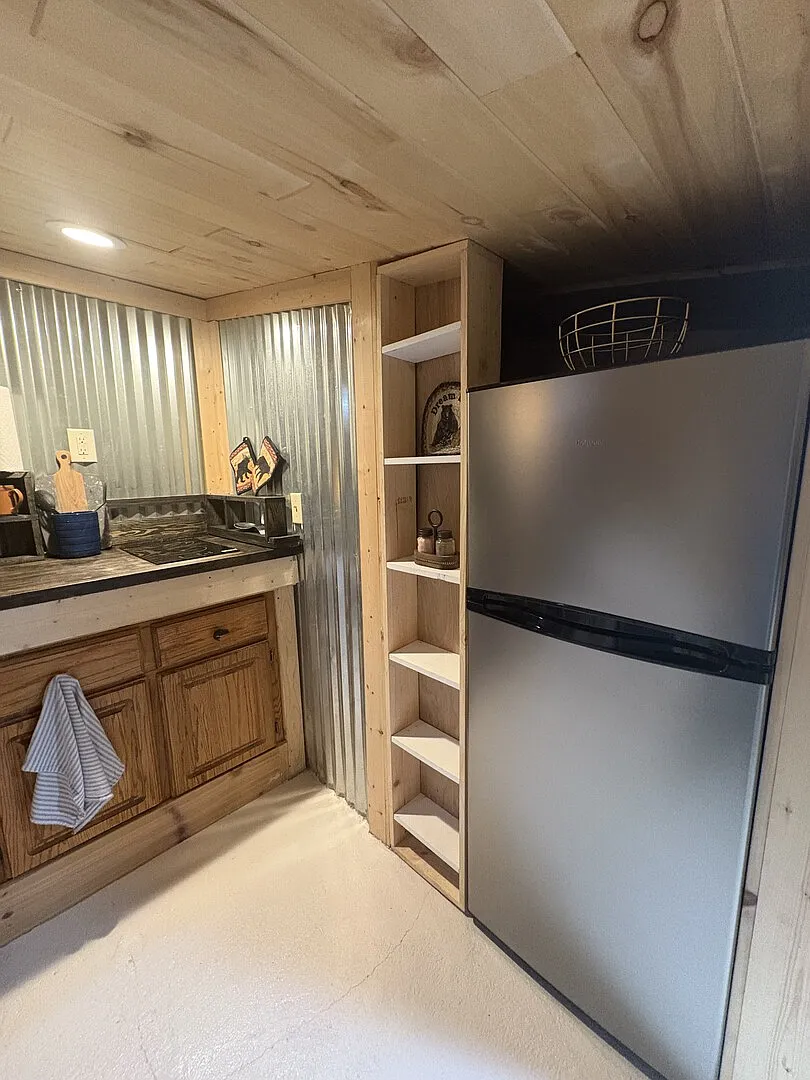 Charming private loft guest house — Photo 4