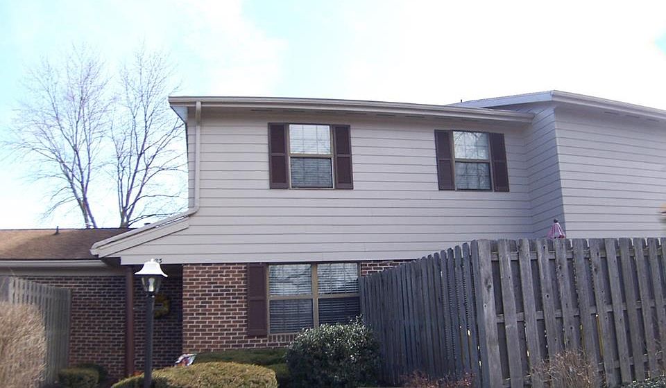 1st image of 23 Shorewood Dr N