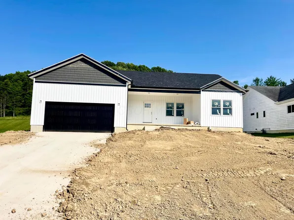 14078 Hemlock Pkwy, Logan, OH 43138