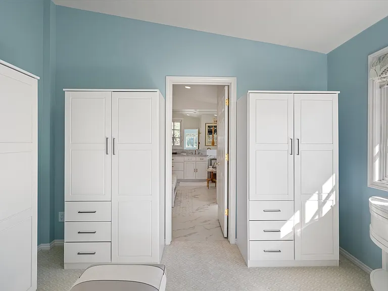 407 Gateway Rd — Photo 23