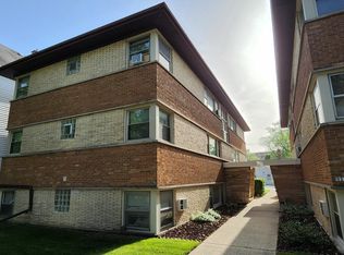 839 Lathrop Ave, Forest Park, IL 60130