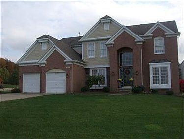 1st image of 460 Wilson Ct