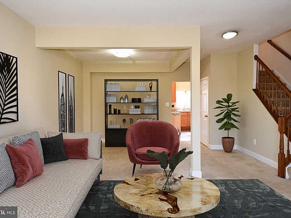 5th image of 2555 Miranda Ct