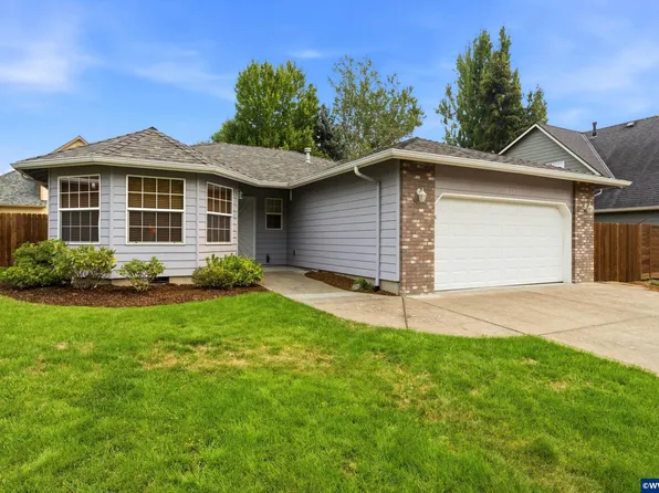 7368 Meadowglen St NE, Keizer, OR 97303