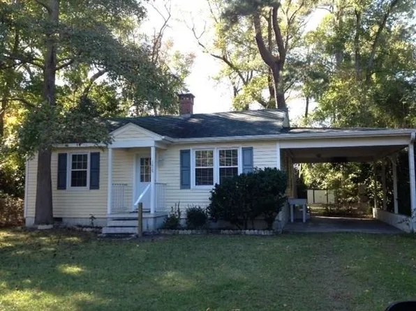 1639 Murrill Hill Rd, Jacksonville, NC 28540