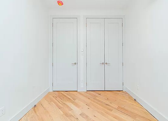 5th image of 214 Sumpter St #3B