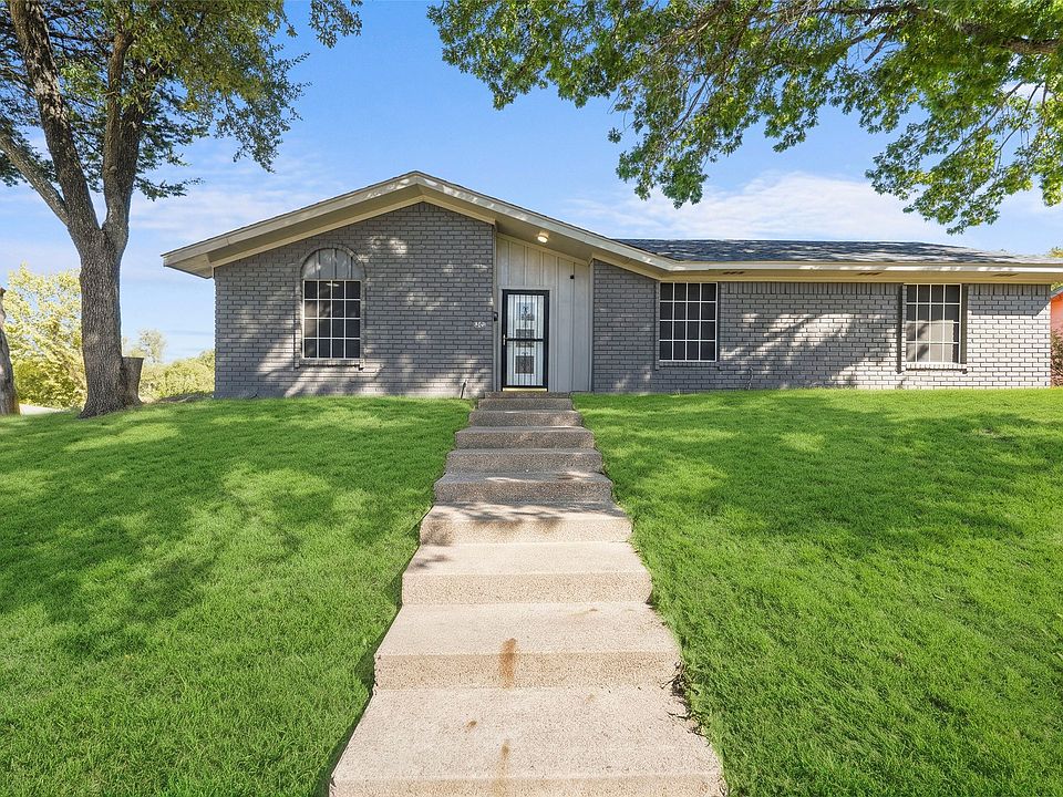 1st image of 6606 Coleshire Dr