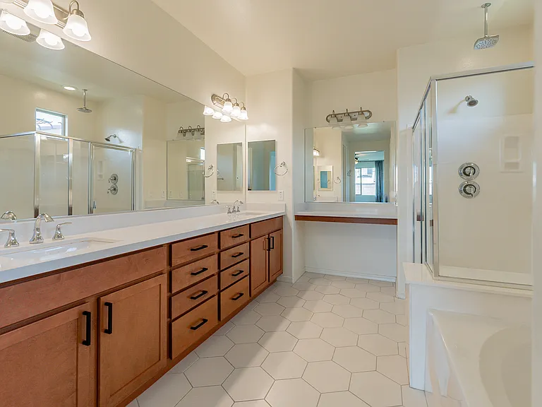 8014 W Orange Dr — Photo 28