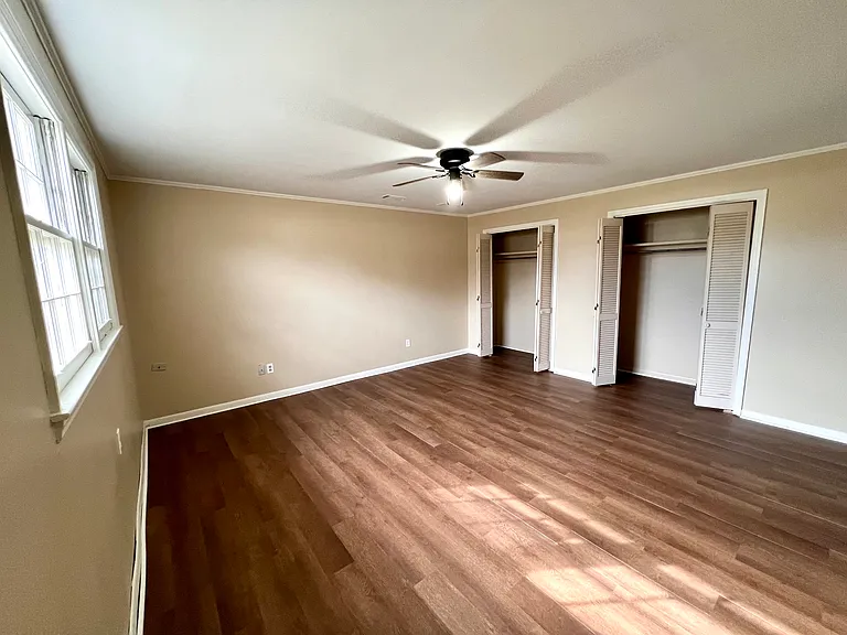600 Brooks Rd — Photo 34