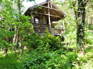 1309 Lake Front Dr, Dandridge, TN 37725