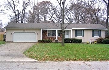 1st image of 1301 Linden Dr