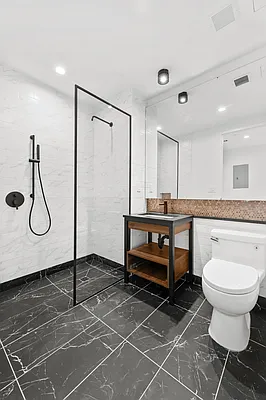 Rented by West 124th Manager LLC | media 48