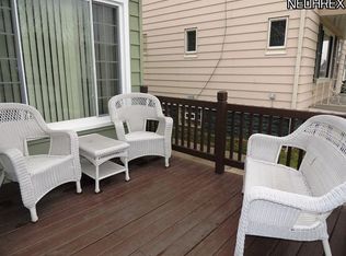 3107 Maplecrest Ave, Parma, OH 44134