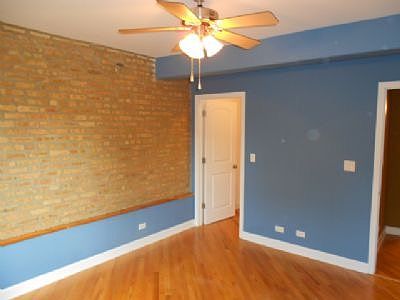 4th image of 1667 W Farwell Ave
