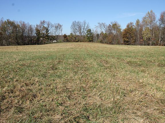 5th image of 221 Whitson Rd