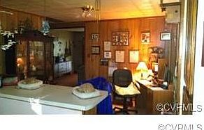 5th image of 8405 New London Rd
