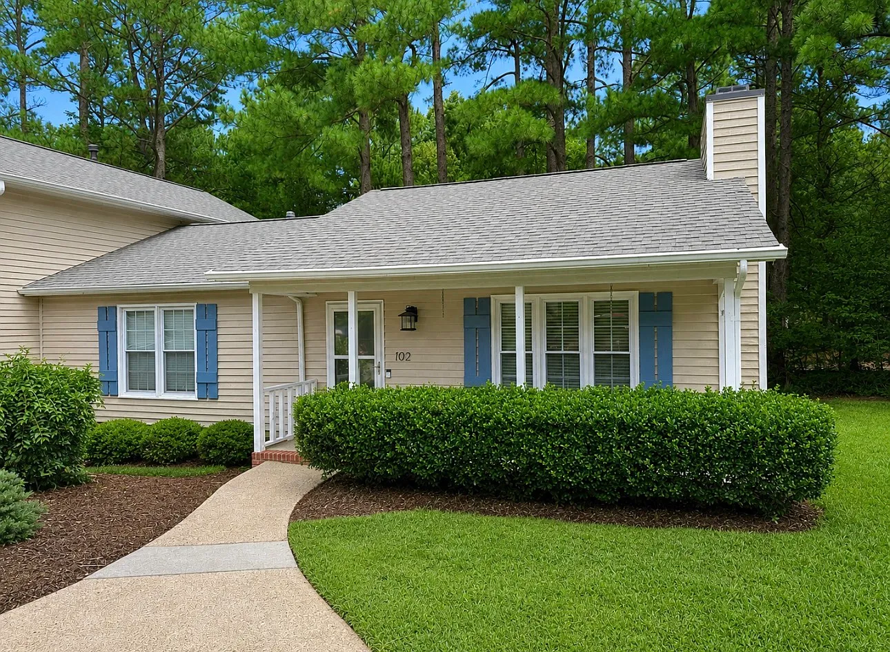 2 bed, 1.5 bath, 975 sqft, $1,850 — Photo 1