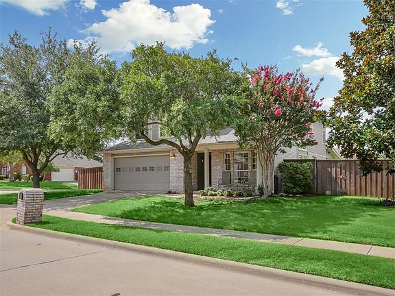 2nd image of 6015 Vista Ln