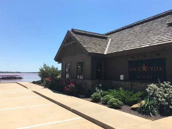 22 Lost Tree Ct, Gordonville, TX 76245