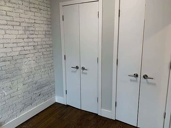 5th image of 31 Bethune St #4FF