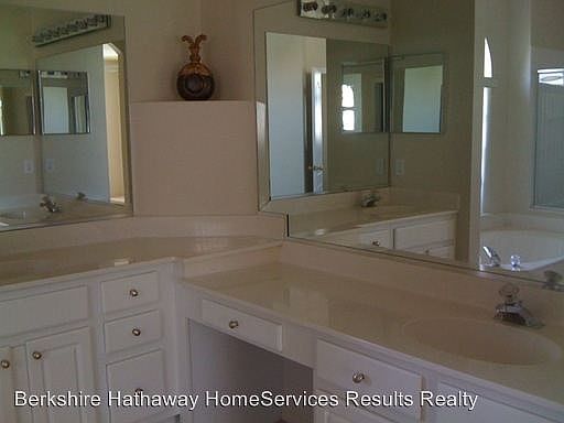 1st image of 451 Kassik Cir
