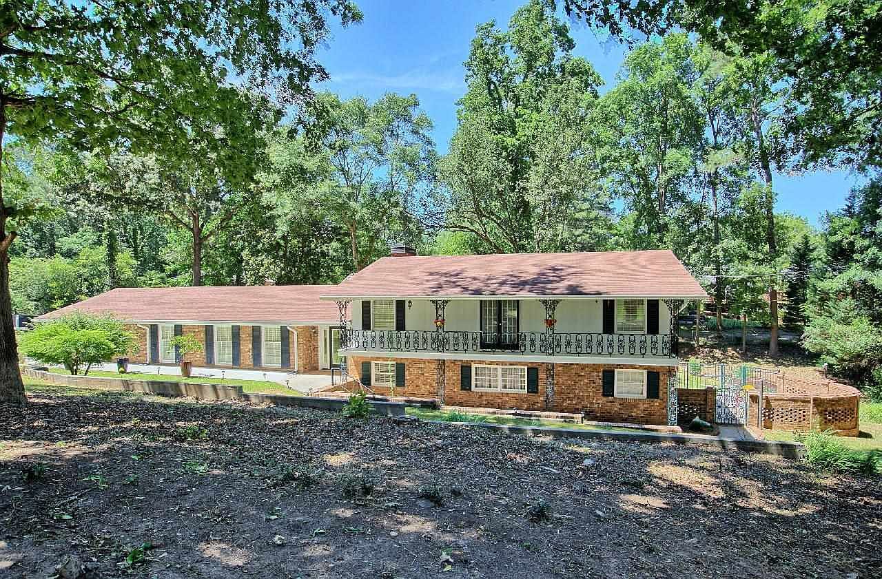 1064 McCalla St NE, Conyers, GA 30012 Zillow