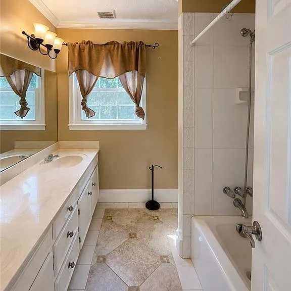 4225 Friar Tuck Ln — Photo 18