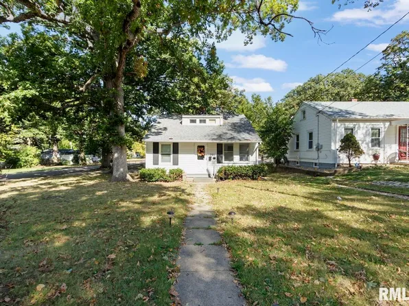 1201 E Maywood Ave, Peoria, IL 61603