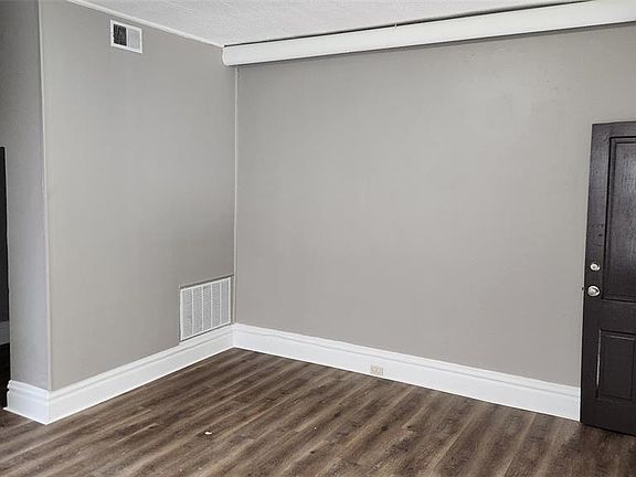 4th image of 3556 Tennessee Ave