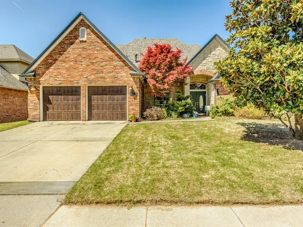 4316 Spyglass Dr, Norman, OK 73072