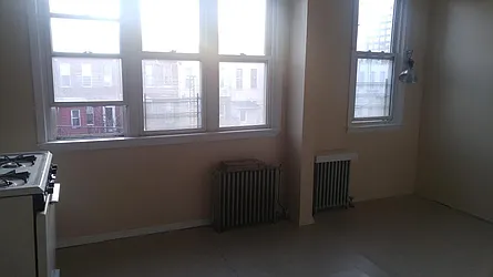 Rented by Urban Realty NYC