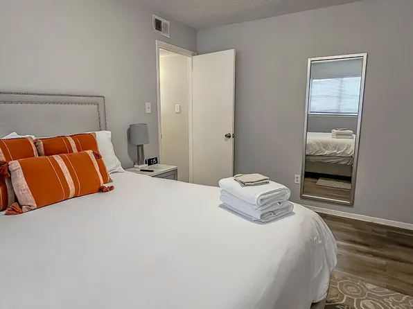 1579 Court Ave #2, Memphis, TN 38104