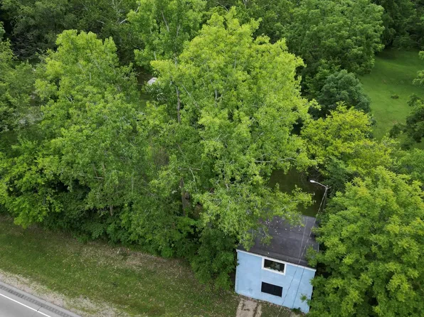 2554 N State Rd #13, Pierceton, IN 46562