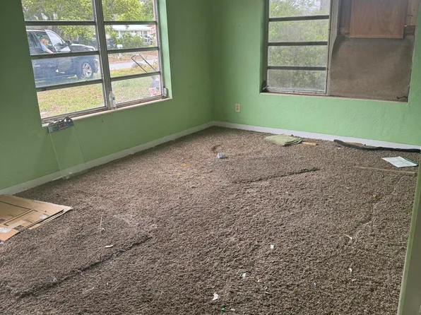 366 Thackery Rd, Ormond Beach, FL 32174