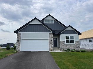 20027 Glarus Ln, Lakeville, MN 55044